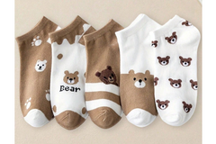 ur Furry Friends Woodland Box will delight Animal Lovers of Any Age!  You will want to get your paws on these cute cuddly animals!