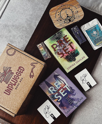 Mystery Book Box - Adult Fiction