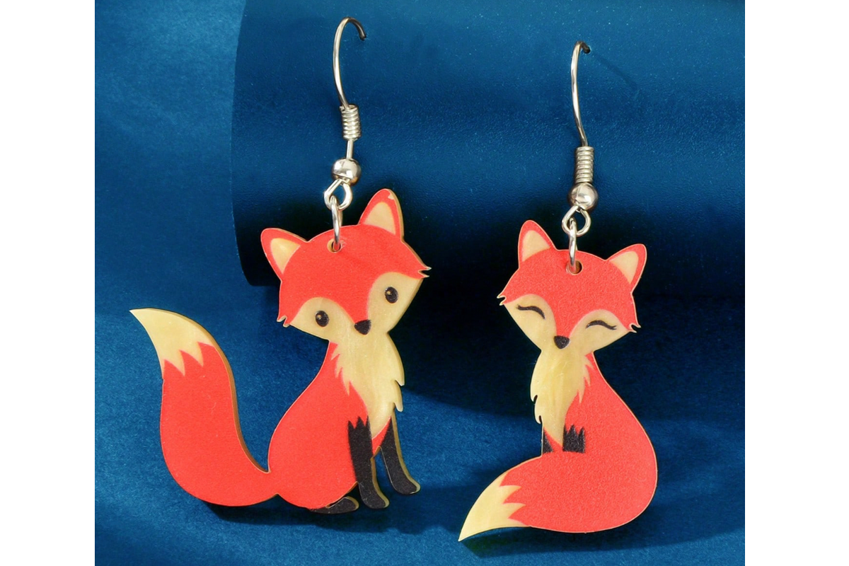 ur Furry Friends Woodland Box will delight Animal Lovers of Any Age!  You will want to get your paws on these cute cuddly animals!