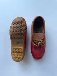 Eddie Bauer Duck Moc, Red (Size 6 W)