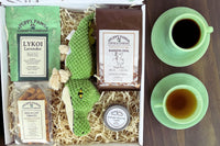 Brews for Rescues - Coffee & Tea Box
One 12oz bag of coffee
One bag loose leaf tea
One Large bag pet treats
One Dog Toy