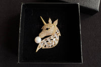 Each month, you will receive two brooches that correspond to the festivals of that month.Such as christmas tree,reindeer booch for christmas