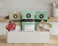 Tea & Pet Box includes:
2 bags full-size loose leaf tea
1 large bag pet treats
1 pet toy
1 lagniappe gift for the human