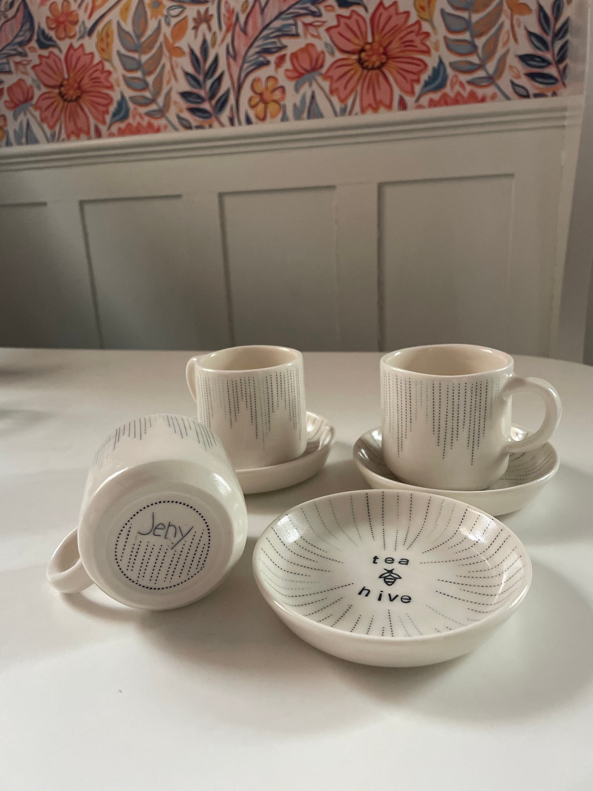 Tea Cup & Saucer