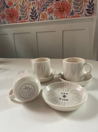 Tea Cup & Saucer