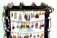Unique Jewely Frame by ArtKits. The art comes from the jewelry you add. Everyting included, delivered right to your home.