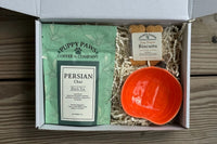 Tea of the Month box includes:
One full size bag of loose leaf tea
One Lagniappe themed gift for the human