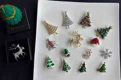 Each month, you will receive two brooches that correspond to the festivals of that month.Such as christmas tree,reindeer booch for christmas