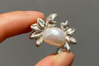 Baroque pearls reject being ordinary. Each one is born unique, a natural masterpiece shaped by the sea. No two are ever identical.That's why
