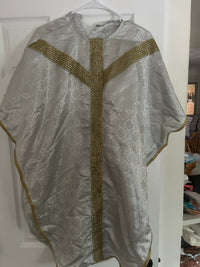 Kids play Chasuble