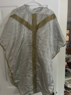 Kids play Chasuble
