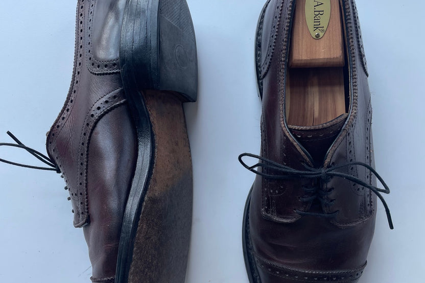 Austin Phillips Wing Tip, Dark Brown (Size 11 M)