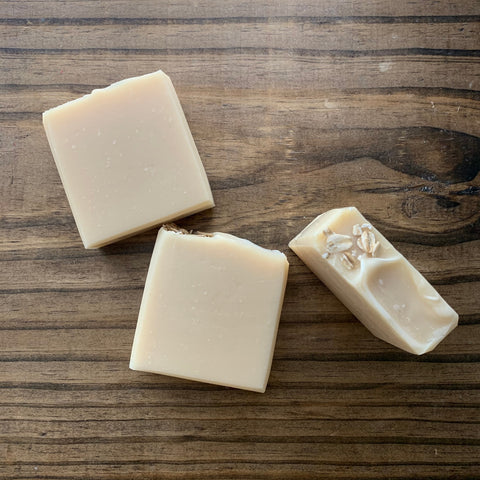 Oatmeal, goat milk & Honey
