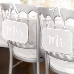 'Mrs' Decorative Sign