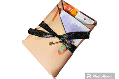 Blind Date with a Book, Date with a book, Mystery Wrapped Book, Mystery Book, Surprise Book, Bookworm, Bookish, Bookshelf, Gift for her
