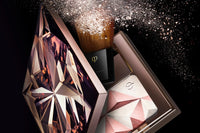 charlotte tilbury luxury face highlighter comes in a beautiful luxury case made for highlighting and contouring the face and body