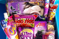 ITADAKIBOX Color Themed Snack, Ramen, And Drink Box