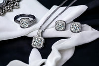 TrendyTreasures Monthly Fashion Jewelry Set Subscription Box