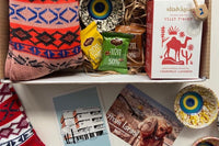 Israeli goodies inside every seasonal box. Open each box to discover Israel differently. Connect and love everything inside the Hasod Boxes.