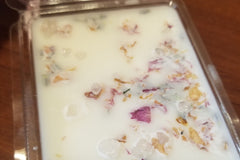 Rose Quartz Candles monthly box