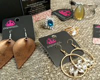 1 Fashion Necklace, 1 Earring Pair, and 1 Bracelet Monthly *Popular*