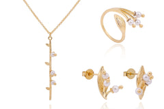Your Bijoux Box , Jewelry subscription, subscription, lilies, 18k, gold jewelry, pearl jewelry,  sterling silver, delicate, nature jewelry
