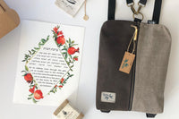Israeli goodies inside every seasonal box. Open each box to discover Israel differently. Connect and love everything inside the Hasod Boxes.