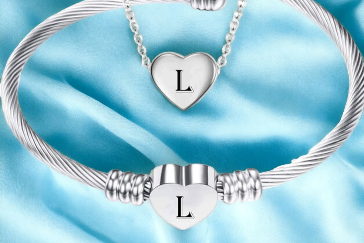 TrendyTreasures Monthly Fashion Jewelry Set Subscription Box