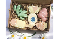 All products are handmade and crafted from natural ingredients. Fragrance-free, sourced from nature, free of parabens and silicones.