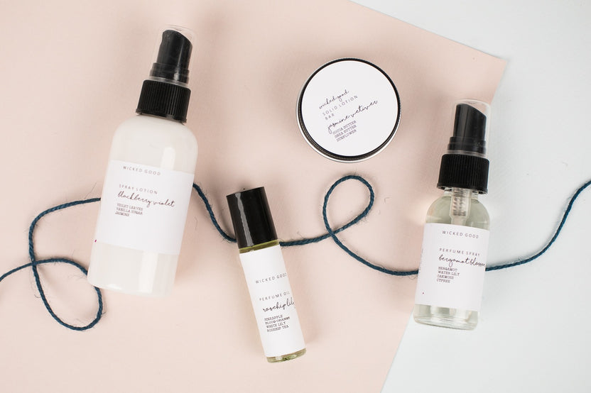 Discover the best fragrances with the Wicked Good Scent Club Subscription Box. Ideal mom present, offering clean + unique perfumes.