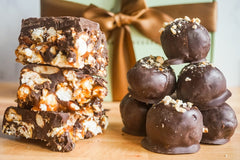 Phivi Vegan Dessert Box