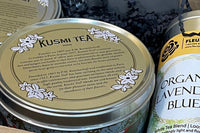 Discover the perfect gift among our thoughtfully crafted collection of tea gift sets designed to provide a unique visual/sensory experience.
