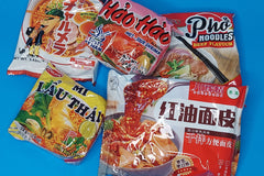 ITADAKIBOX Asian Ramen Variety Snack Box