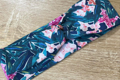 Type of headband that will be in some boxes.