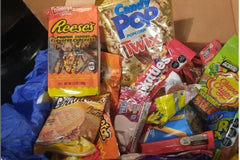 The Munchaholic Mix Box (50+ Munchies)