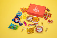 Image of Mexicrate Mediana Box and candy.
