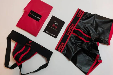 Get 2 Quality Men's Underwear Monthly Box With Lots Of Promotionnel Items