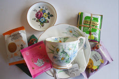 The Petite Vintage Teatime Box