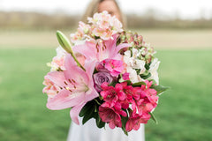 Signature Single Monthly (20 Stems)