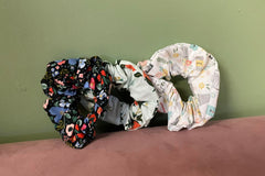 Types of scrunchies that will appear in boxes. 