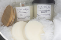 Featured scents of January to bring warmth into your home. French Vanilla Latte and Blueberry Cobbler