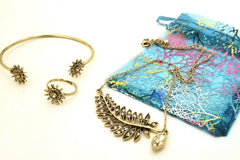 Monthly high-quality, trendy & stylish jewelry box