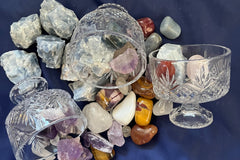 Be Merry crystal collection in a beautiful glass crystal bowl. This set was designed to welcome happiness to you.