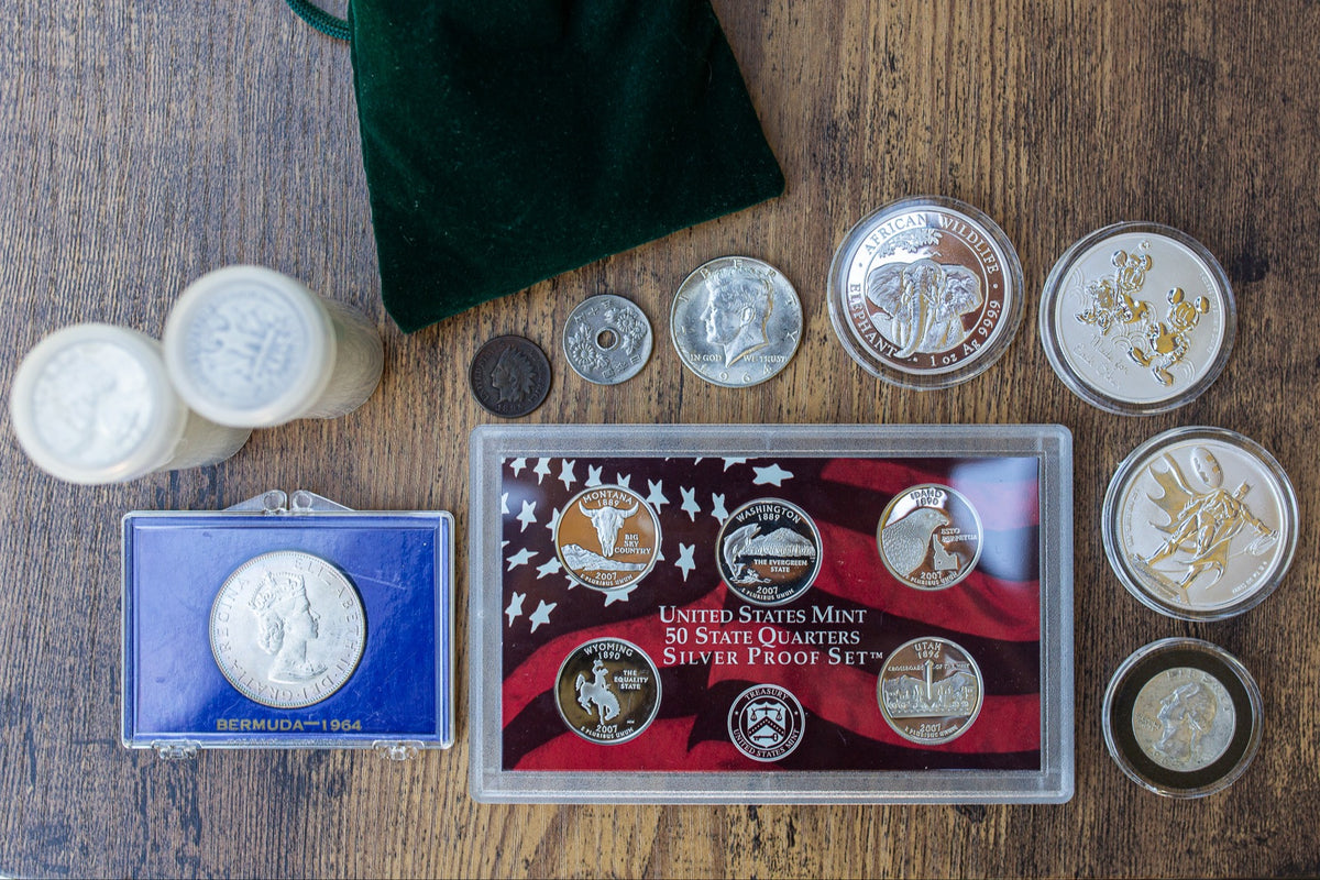 Coin Collector's Box - Silver Edition Overview showing collections, silver coins, foreign and collectible ones, and more.