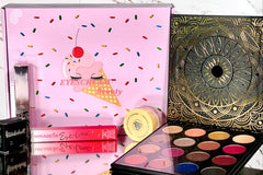 April 2022 Box
Curated with the Ace Beaute 16 color Quintessential Palette, the Mirabella Eye Liner, a Bella Pierre banana setting powder, a