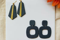 Essencia Earrings of the Month - 1 Pair
