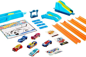 Muncle Mikes Hot Wheels Adventure Box Is Packed With Cars, Sweet Tracks & MORE At An Amazing Value