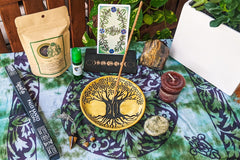 Chakra Astrology Box ~ align yourself with the astrological energy of the month!