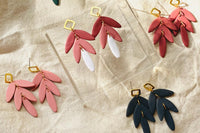 Essencia Earrings of the Month - 1 Pair