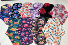 Each box contains 1 Menstrual Soft Bamboo Charcoal Cloth Sanitary Pad. 
